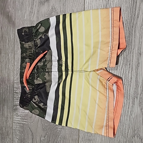 Old Navy Swim trunks - Picture 1 of 7